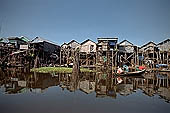 Tonle Sap - Kampong Phluk floating village - stilted houses